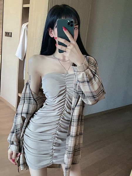 корейский стиль sexy tube top плиссированные сумка hip платье сыпучие похудения плед midi рубашка двухсекционный костюм для женщин, White;black
корейский стиль sexy tube top плиссированные сумка hip платье сыпучие похудения плед midi рубашка двухсекционный костюм для женщин, White;black