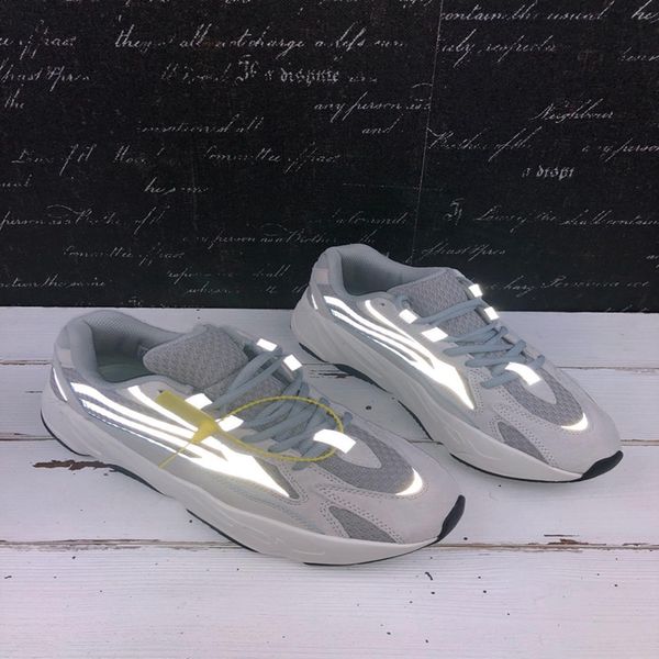 new kanye west 700 v2 static 3m mauve inertia 700s wave runner mens running shoes for men women sports sneakers designer trainers size36-4, White;red
new kanye west 700 v2 static 3m mauve inertia 700s wave runner mens running shoes for men women sports sneakers designer trainers size36-4, White;red