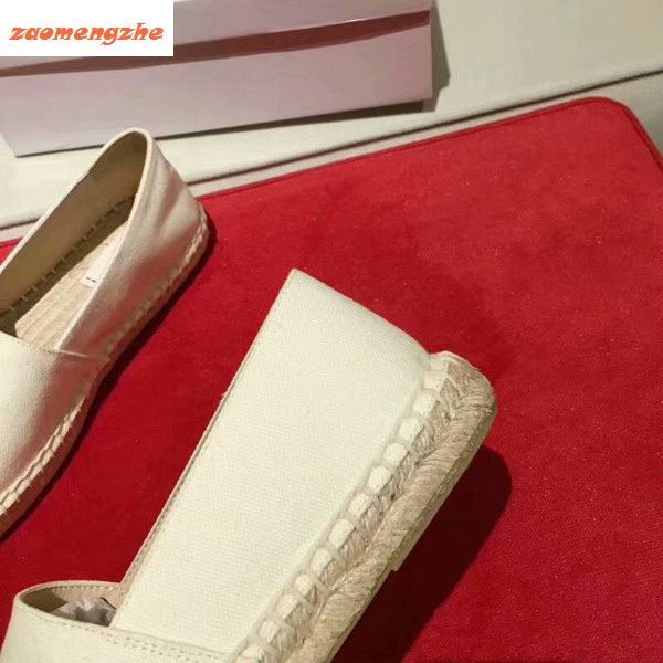 new salecouple shoes with tiger head single shoes and lazy embroidered straw shoes, Black
new salecouple shoes with tiger head single shoes and lazy embroidered straw shoes, Black