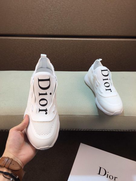 High quality men's casual shoes trend wild outdoor casual shoes outdoor travel skateboard shoes original box
High quality men's casual shoes trend wild outdoor casual shoes outdoor travel skateboard shoes original box