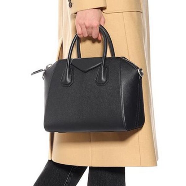 antigona lady designer handbags famous brand shoulder bags real leather women tote bag business notebook crossbody bag purse
antigona lady designer handbags famous brand shoulder bags real leather women tote bag business notebook crossbody bag purse