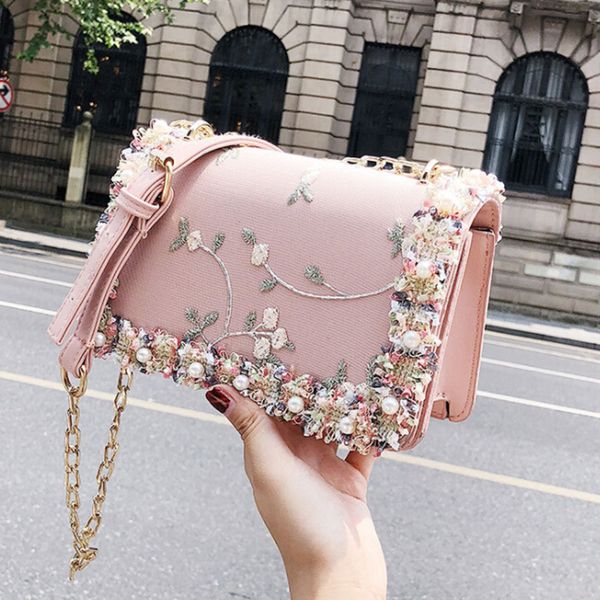 cow leather flowers messenger small bag women chain shoulder bag exquisite durable ladies messenger bags
cow leather flowers messenger small bag women chain shoulder bag exquisite durable ladies messenger bags