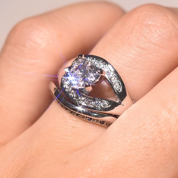 fashion female white round ring set silver color ring vintage wedding band promise engagement rings for women, Slivery;golden
fashion female white round ring set silver color ring vintage wedding band promise engagement rings for women, Slivery;golden