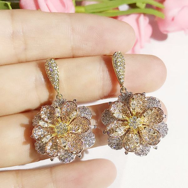 luxury leaf drop flower full micro cubic zirconia paved wedding party drop earring fashion jewelry for women, Silver
luxury leaf drop flower full micro cubic zirconia paved wedding party drop earring fashion jewelry for women, Silver