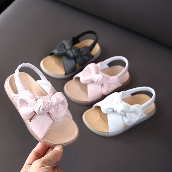 cute cartoon girl sandals 2020 summer new korean version of soft bottom children's shoes 1-3-8 years old ruffles, Black;red
cute cartoon girl sandals 2020 summer new korean version of soft bottom children's shoes 1-3-8 years old ruffles, Black;red