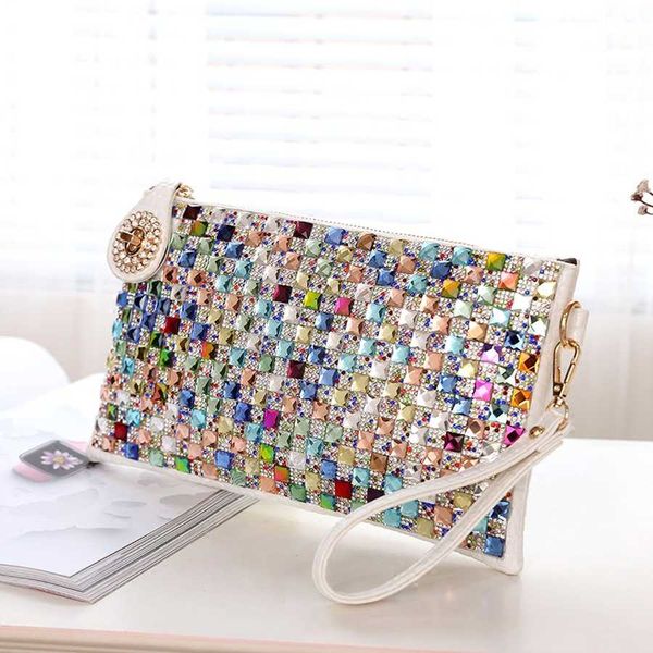 красочные rhinestone женщин сцепления сумка конструктора класса люкс алмазный дамы мешок вечера chic плеча crossbody сумки партии малый коше
красочные rhinestone женщин сцепления сумка конструктора класса люкс алмазный дамы мешок вечера chic плеча crossbody сумки партии малый коше