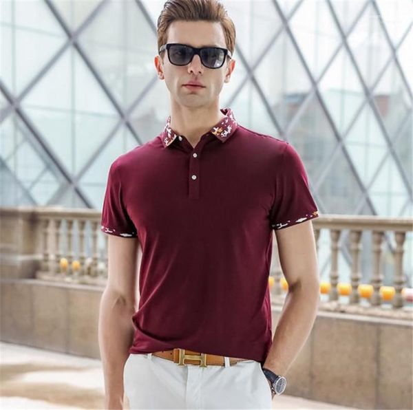 solid color slim tshirt 2020 summer mens designer polo luxury mens designer polo fashionable england style lapel neck, White;black 
solid color slim tshirt 2020 summer mens designer polo luxury mens designer polo fashionable england style lapel neck, White;black