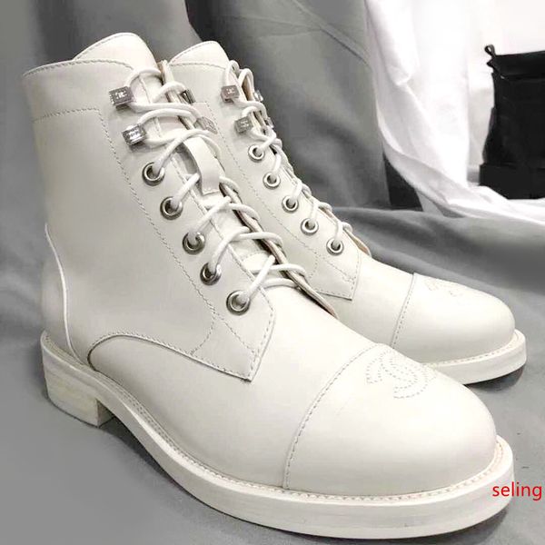 british windchanelmartin boots female 2020 korean version of winter plus thin side pull thick platform 8 hole fashion wild low shoes
british windchanelmartin boots female 2020 korean version of winter plus thin side pull thick platform 8 hole fashion wild low shoes