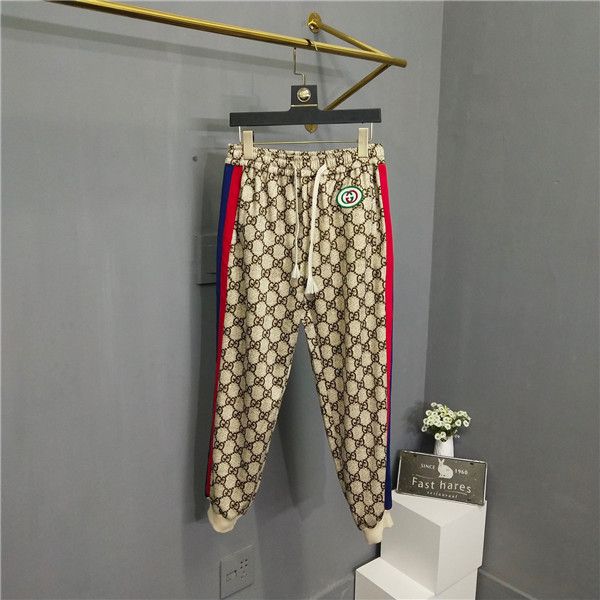 19fw luxurious brands design full letters print sideline elastic waist track trousers men women sport goose jogger sweatpants outdoor pants, Brown;gray
19fw luxurious brands design full letters print sideline elastic waist track trousers men women sport goose jogger sweatpants outdoor pants, Brown;gray