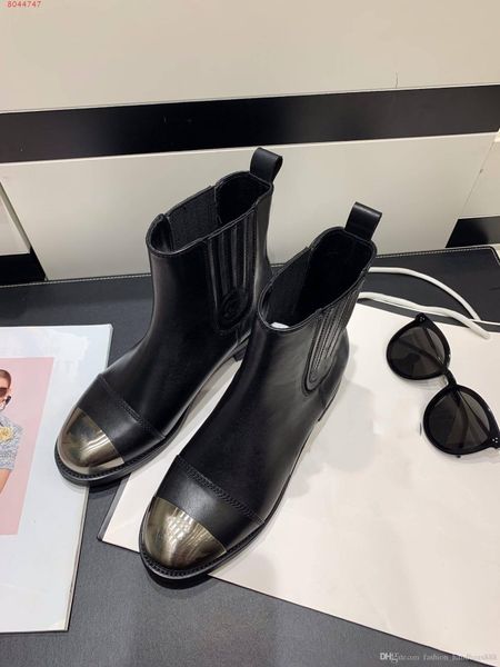 new arrivalluxury metal round toe low heel short boots genuine cowhide leather fashion woman party boots with box, Black
new arrivalluxury metal round toe low heel short boots genuine cowhide leather fashion woman party boots with box, Black