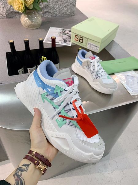 fashion luxury design womenshoes couple casualshoes high-sports pedal mountain shoes outdoor sports shoes men's sports shoes 36-45, Black
fashion luxury design womenshoes couple casualshoes high-sports pedal mountain shoes outdoor sports shoes men's sports shoes 36-45, Black