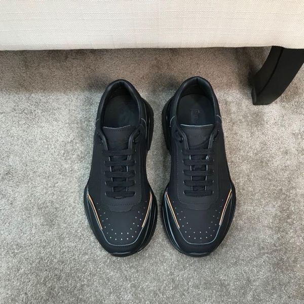 2020 мђли пѬеижное Ѭойной дизайнеѬ папа sneaker комбинаи подов боинок mens по, Black;red
2020 мђли пѬеижное Ѭойной дизайнеѬ папа sneaker комбинаи подов боинок mens по, Black;red