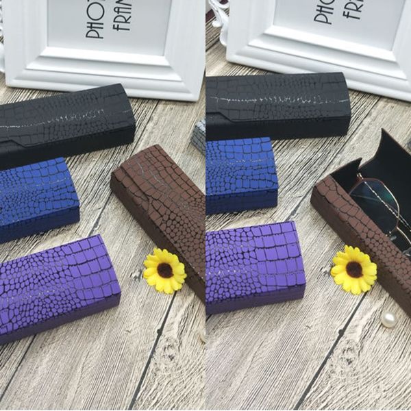 annual irregular circle pattern handmade box l printing ogo glasses case glasses case
annual irregular circle pattern handmade box l printing ogo glasses case glasses case