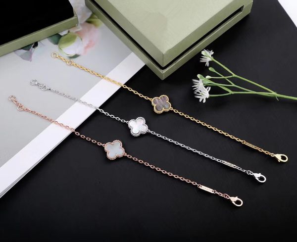 2020 luxury designer jewelry women bracelets stainless steel jewelry charm bracelet brand bangles single flower bracelet bracciali, Black
2020 luxury designer jewelry women bracelets stainless steel jewelry charm bracelet brand bangles single flower bracelet bracciali, Black