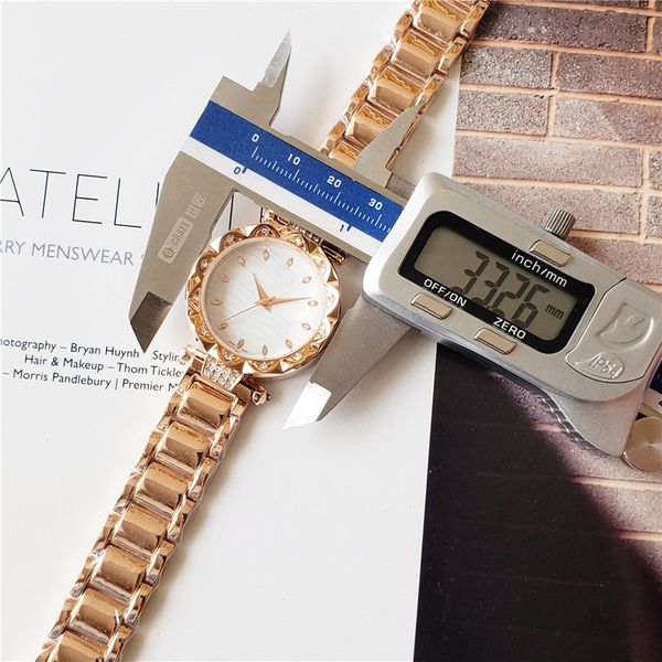 a new model fashion luxury women watch with diamond rose gold special design relojes de marca mujer lady dress watch quartz drop shippin, Slivery;brown
a new model fashion luxury women watch with diamond rose gold special design relojes de marca mujer lady dress watch quartz drop shippin, Slivery;brown