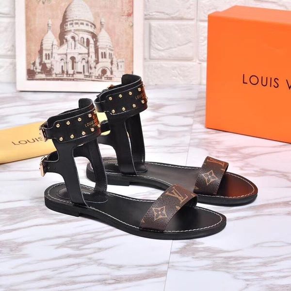 2020 brand women print leather sandal striking gladiator style designers leather outsole perfect flat canvas plain sandal size 35-41, Black
2020 brand women print leather sandal striking gladiator style designers leather outsole perfect flat canvas plain sandal size 35-41, Black