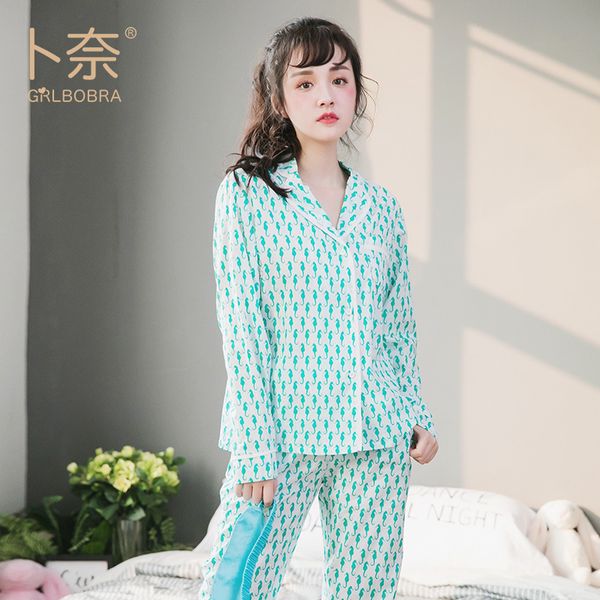 2018 spring and autumn seahorse print square collar two-piece lady's all-cotton pocket residence suit, Blue;gray
2018 spring and autumn seahorse print square collar two-piece lady's all-cotton pocket residence suit, Blue;gray