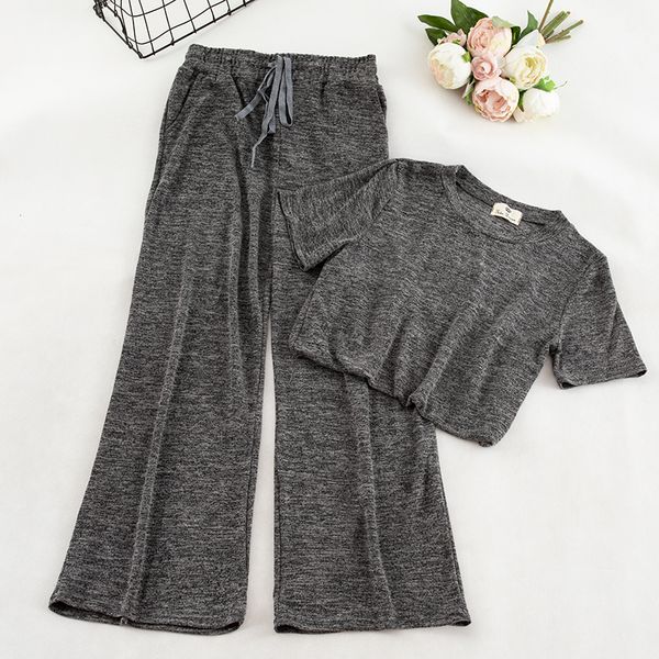 2020 new women's sets short-sleeved t-shirt high waist loose show thin fashion broad-legged casual trouser suit women's clothing, White
2020 new women's sets short-sleeved t-shirt high waist loose show thin fashion broad-legged casual trouser suit women's clothing, White
