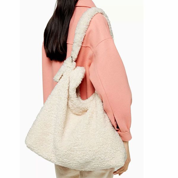 faux fur shoulder bags for women auntumn winter warm crossbody messenger bag female ins big capacity solid color tote bags
faux fur shoulder bags for women auntumn winter warm crossbody messenger bag female ins big capacity solid color tote bags