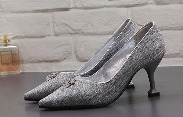 2019 women's shoes in spring and autumn with new style high heel fine heel pointed end water drill cloth #192, Black
2019 women's shoes in spring and autumn with new style high heel fine heel pointed end water drill cloth #192, Black