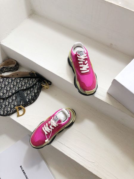 2020 new sc couple high-quality thick bottom sports casual couple air cushion casual sports shoes
2020 new sc couple high-quality thick bottom sports casual couple air cushion casual sports shoes
