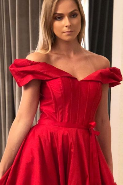 2022 princess off the shoulder a line evening dresses satin sweep train red prom gowns for special occasion wear, White;pink
2022 princess off the shoulder a line evening dresses satin sweep train red prom gowns for special occasion wear, White;pink
