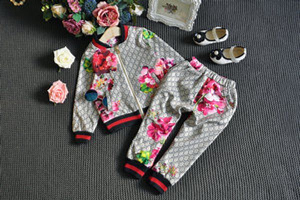 Children's clothing European and American version of small and medium-sized boys and girls stereo flowers long-sleeved zipper shirt + pants
Children's clothing European and American version of small and medium-sized boys and girls stereo flowers long-sleeved zipper shirt + pants
