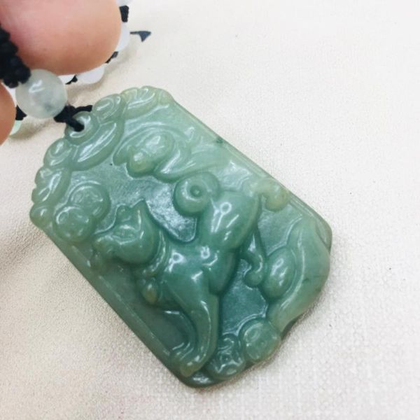 pure natural emerald jade hand-carved large oily zodiac dog pendant with emerald three-color bead necklace sweater chain, Silver
pure natural emerald jade hand-carved large oily zodiac dog pendant with emerald three-color bead necklace sweater chain, Silver