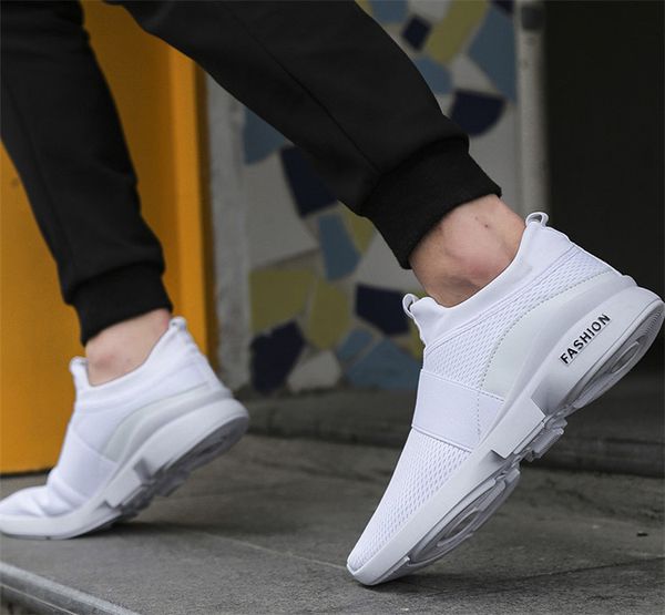 2020 wholesale r shoes triple s sneakers cool bottom wild lightweight sneakers white black red running outdoor shoes
2020 wholesale r shoes triple s sneakers cool bottom wild lightweight sneakers white black red running outdoor shoes