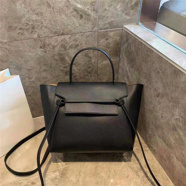 2019 luxury designer bag genuine leather classic catfish bag fashion versatile shoulder bag inclined shoulder bags
2019 luxury designer bag genuine leather classic catfish bag fashion versatile shoulder bag inclined shoulder bags