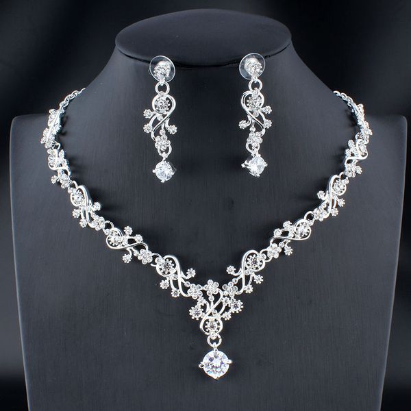Fashion Jewelry jiayijiaduo Women's Silver Color Fashion Wedding Bride Bridesmaid Chokers Necklace Jewelry Round Crystal Necklace new
Fashion Jewelry jiayijiaduo Women's Silver Color Fashion Wedding Bride Bridesmaid Chokers Necklace Jewelry Round Crystal Necklace new