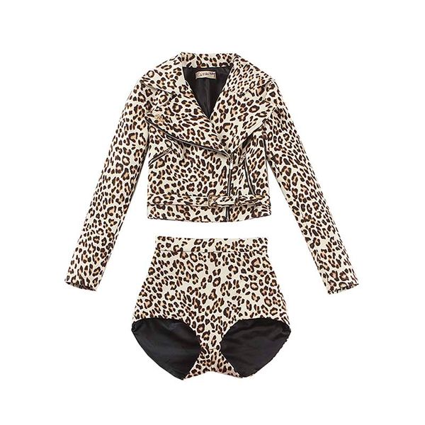 le palais vintage limited edition wool blend leopard suits moto biker short jacket and slim high rise shorts 2 pieces suits, Black
le palais vintage limited edition wool blend leopard suits moto biker short jacket and slim high rise shorts 2 pieces suits, Black