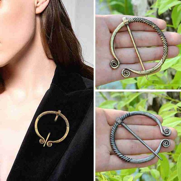fashion wild alloy brooch vintage closed personality brooch belt buckle collar bag accessories badge scarf coat accessory, Slivery;golden
fashion wild alloy brooch vintage closed personality brooch belt buckle collar bag accessories badge scarf coat accessory, Slivery;golden