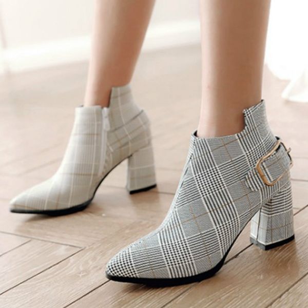 woman super big size 32-48 new round toe med knee boots women casual increased high heel .5cm fashion warm shoes 218-5, Black
woman super big size 32-48 new round toe med knee boots women casual increased high heel .5cm fashion warm shoes 218-5, Black