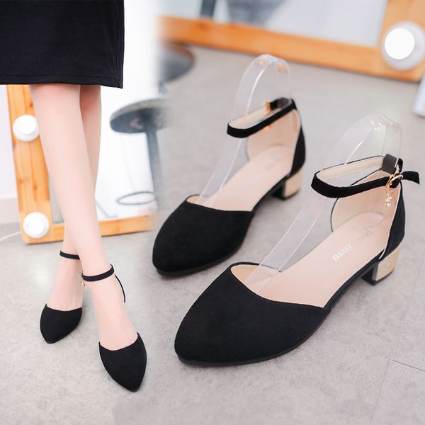 2018 head low-cut hallow women's singles shoe bag spring and summer with new style side cutouts buckle pointed toe chunky, Black
2018 head low-cut hallow women's singles shoe bag spring and summer with new style side cutouts buckle pointed toe chunky, Black