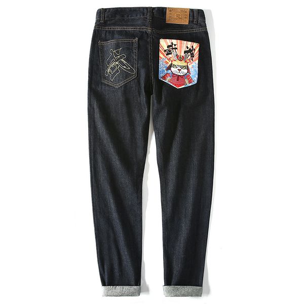 the new red ear tannin jeans male cattle desizing washing original straight embroidery loose big yards long pants, Blue
the new red ear tannin jeans male cattle desizing washing original straight embroidery loose big yards long pants, Blue