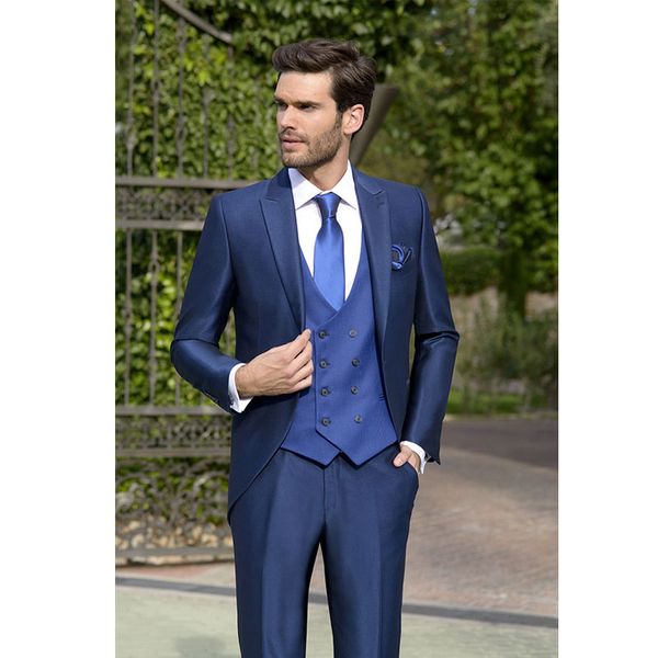 royal blue men suits three pieces groomsmen wedding tuxedos peaked lapel groom suit with jacket pants vest prom blazers, Black;gray
royal blue men suits three pieces groomsmen wedding tuxedos peaked lapel groom suit with jacket pants vest prom blazers, Black;gray