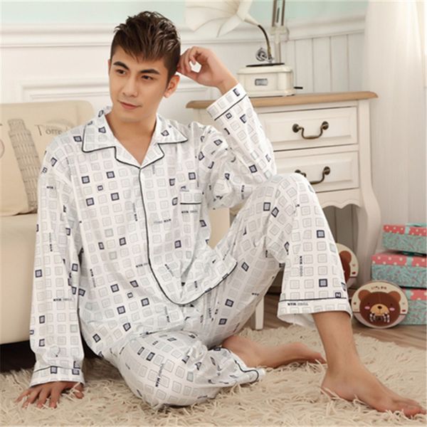 pajama set large size lapel collar plaid simple wild warm pajamas single breasted fashion home service, Black;brown
pajama set large size lapel collar plaid simple wild warm pajamas single breasted fashion home service, Black;brown