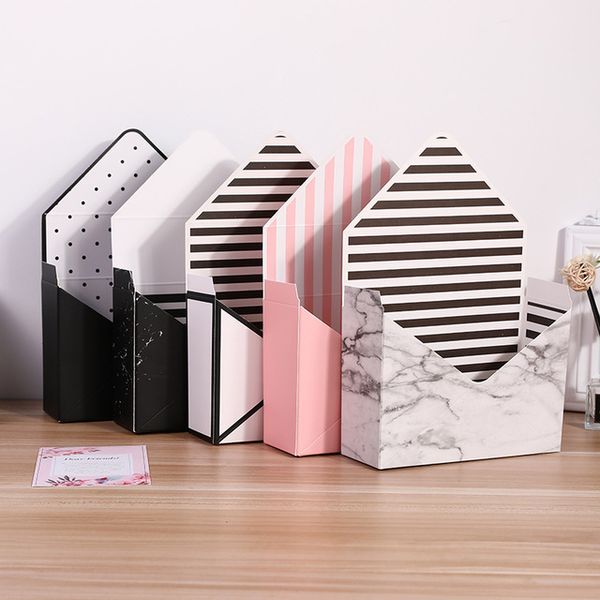 creative environmentally friendly white cardboard envelope flower box folding flowers rose soap flower gift box packaging christmas carton
creative environmentally friendly white cardboard envelope flower box folding flowers rose soap flower gift box packaging christmas carton