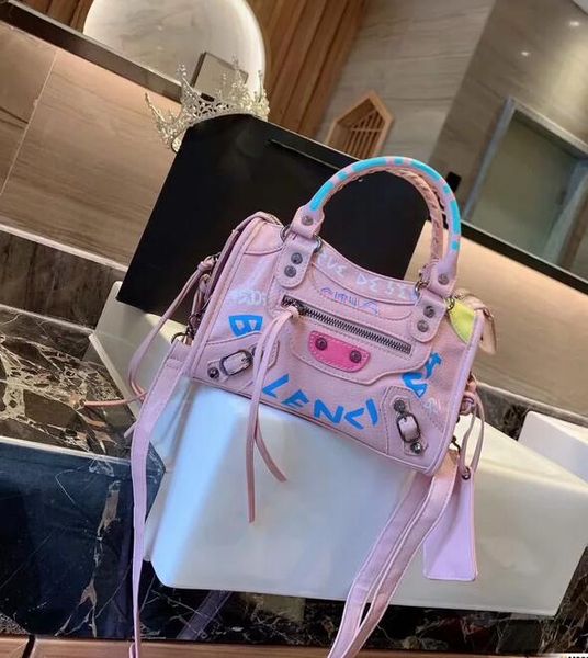 Новое прибытие женская сумка Сумка кошелек мода кожа посланник crossbody сумка дамы о
Новое прибытие женская сумка Сумка кошелек мода кожа посланник crossbody сумка дамы о