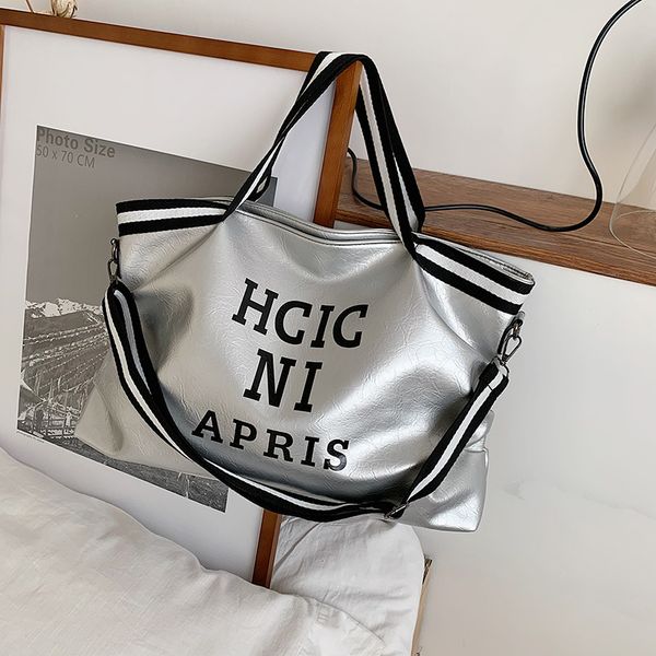 women large tote bag shoulder bag crossbody handbag shopping handbag fashion pouch quilted handbag travel duffle luggage bag
women large tote bag shoulder bag crossbody handbag shopping handbag fashion pouch quilted handbag travel duffle luggage bag