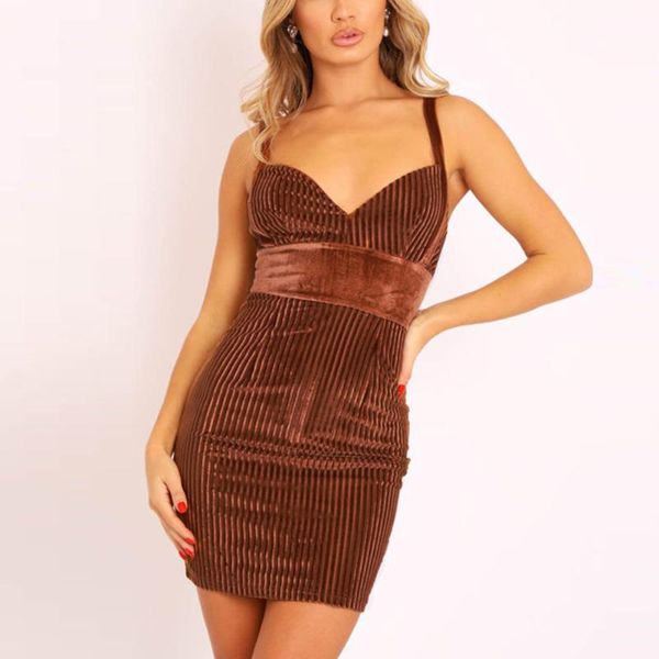 2020 spring women sleeveless dresses fashion ladies solid slim fit bodycon party dress elegant bag hip dress new, Black;gray
2020 spring women sleeveless dresses fashion ladies solid slim fit bodycon party dress elegant bag hip dress new, Black;gray