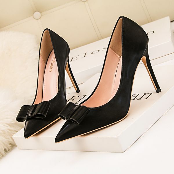 928850 korean fashion show thin and delicate thin heel high suede point bow high heels womens shoes single shoes, Black
928850 korean fashion show thin and delicate thin heel high suede point bow high heels womens shoes single shoes, Black