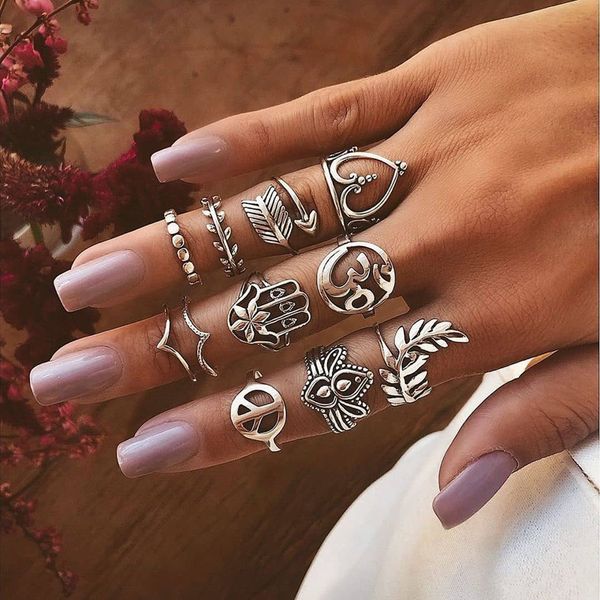 cluster rings huatang 11pcs/set gothic vintage crown floral heart geometric set women charm joint ring 2021 fashion jewelry 14567, Golden;silver
cluster rings huatang 11pcs/set gothic vintage crown floral heart geometric set women charm joint ring 2021 fashion jewelry 14567, Golden;silver