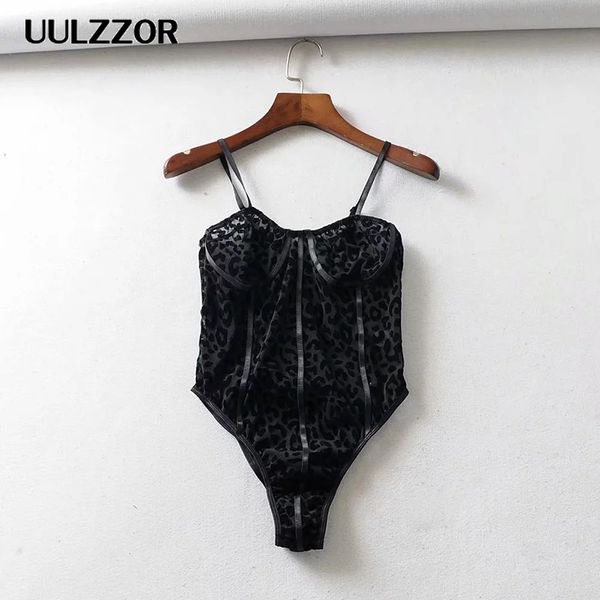 push up women swimsuit leopard one piece swimwear vintage bodysuit retro monokini 2019 new bathing suit maillot beach wear, Black;white
push up women swimsuit leopard one piece swimwear vintage bodysuit retro monokini 2019 new bathing suit maillot beach wear, Black;white