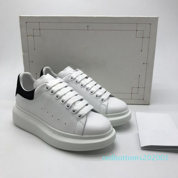 20ss luxury platform designer shoe reflective triple black velvet white oversized men casual sneaker party full dress calfskin leather r01
20ss luxury platform designer shoe reflective triple black velvet white oversized men casual sneaker party full dress calfskin leather r01