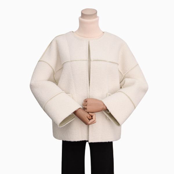 2018 winter korean version of the loose trend lamb fur coat solid color wild fur one simple coat female, Black
2018 winter korean version of the loose trend lamb fur coat solid color wild fur one simple coat female, Black