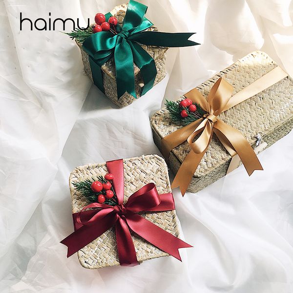 garden grass red fruit and pine branch decoration christmas gift box rustic wedding favor packaging gifts boxes
garden grass red fruit and pine branch decoration christmas gift box rustic wedding favor packaging gifts boxes