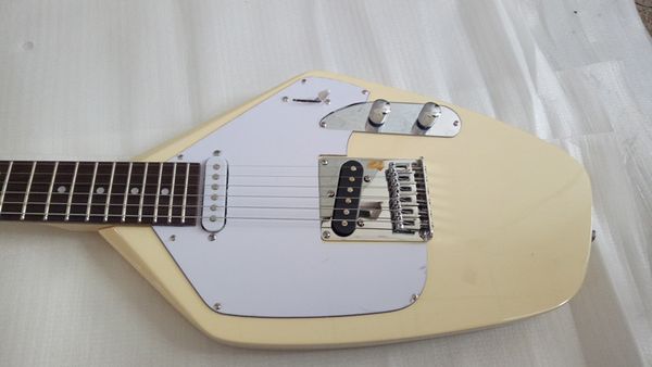 rare shaped 6 strings tear drop cream electric guitar maple neck & rosewood fingerboard, tremolo bridge, white pickguard
rare shaped 6 strings tear drop cream electric guitar maple neck & rosewood fingerboard, tremolo bridge, white pickguard