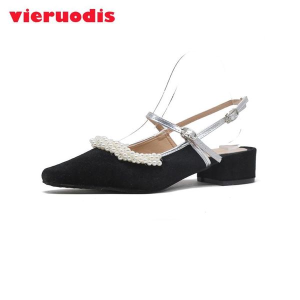 2020 spring and summer silk velvet single shoes thick heel toe cap roman style metal decoration retro ladies shoes, Black
2020 spring and summer silk velvet single shoes thick heel toe cap roman style metal decoration retro ladies shoes, Black